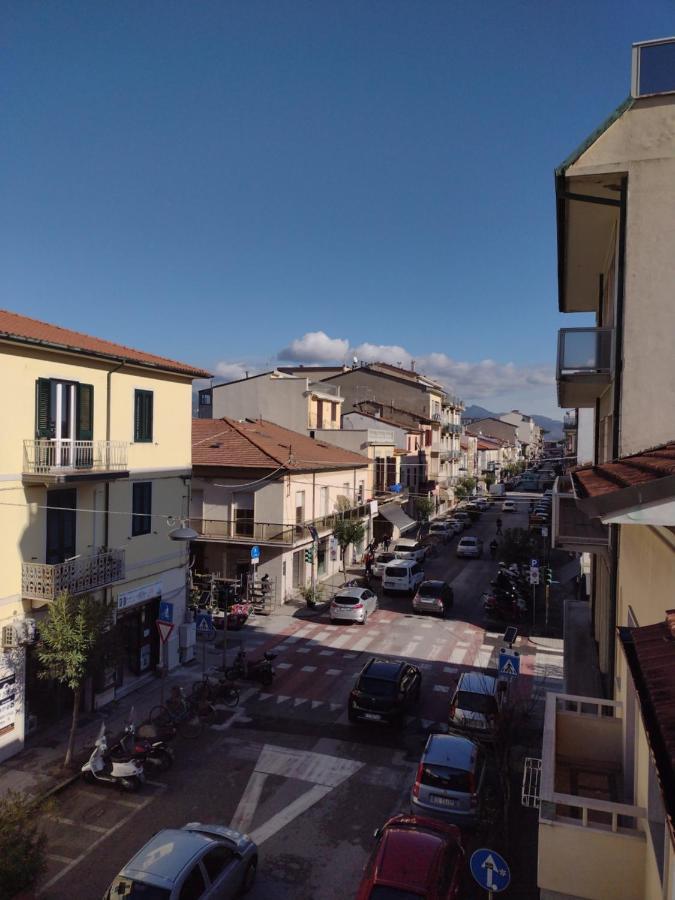 Mazzini Affittacamere Viareggio Exteriér fotografie